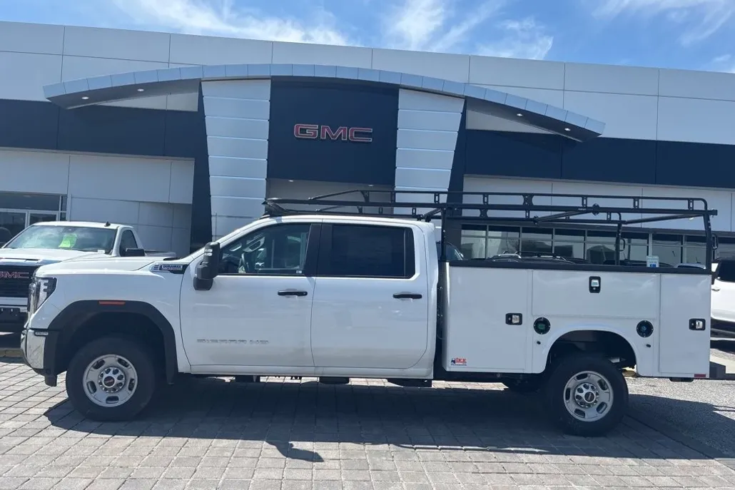 2025 Gmc Sierra 2500 HD Pro photo 1