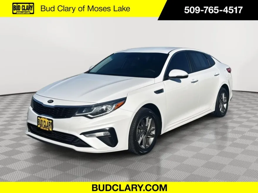 2020 Kia Optima LX photo 1