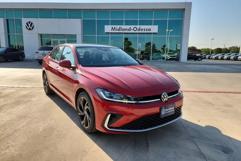 2025 Volkswagen Jetta SE photo 1