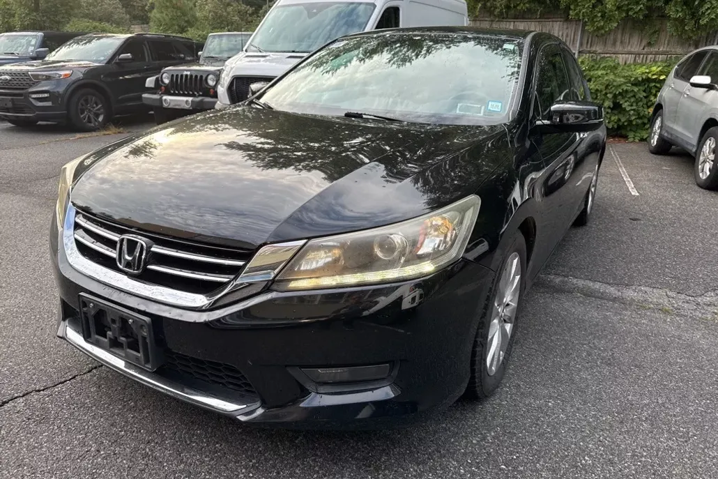 2015 Honda Accord EX-L photo 1