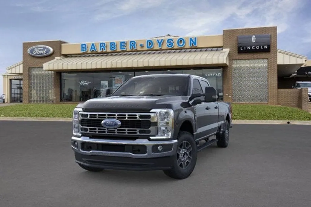 2025 Ford F-250 XLT photo 1
