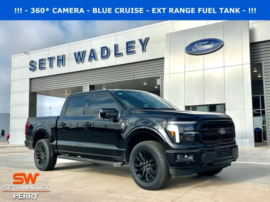 2025 Ford F-150 Lariat photo 1