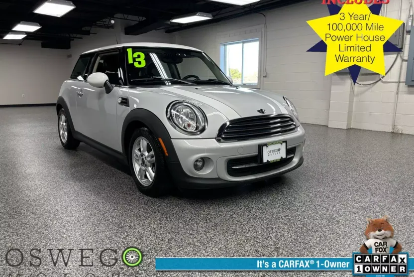 2013 Mini Cooper Base photo 1