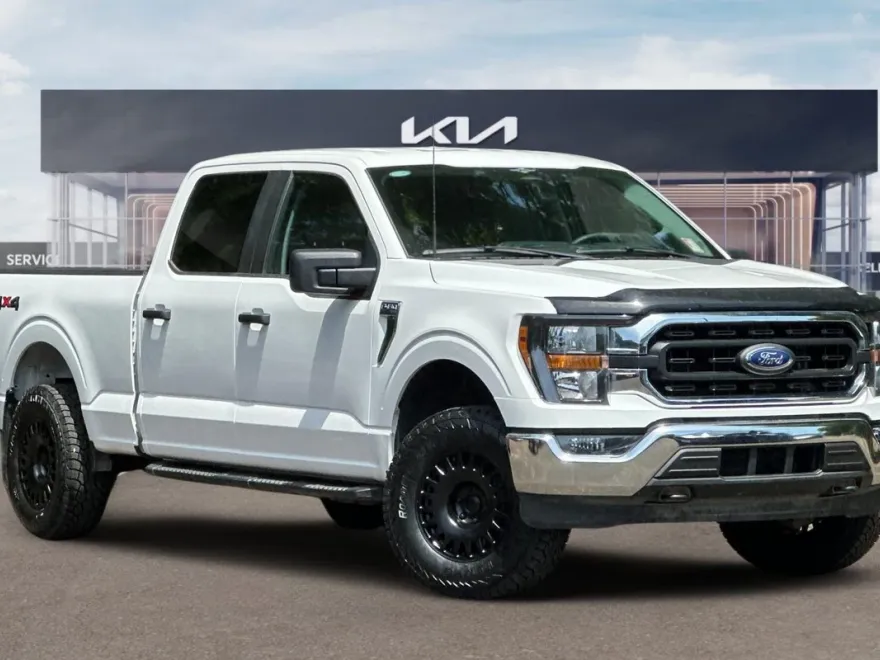2023 Ford F-150 XLT photo 1