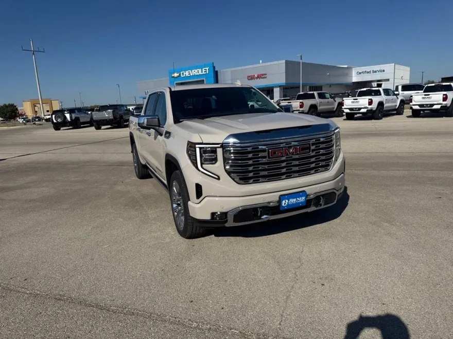 2026 Gmc Sierra 1500 Denali photo 1