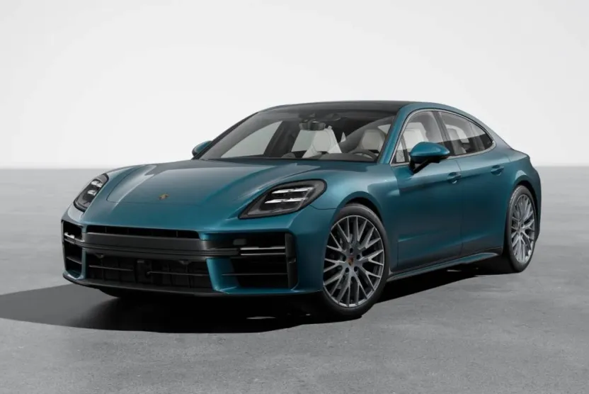 2026 Porsche Panamera 4 photo 1