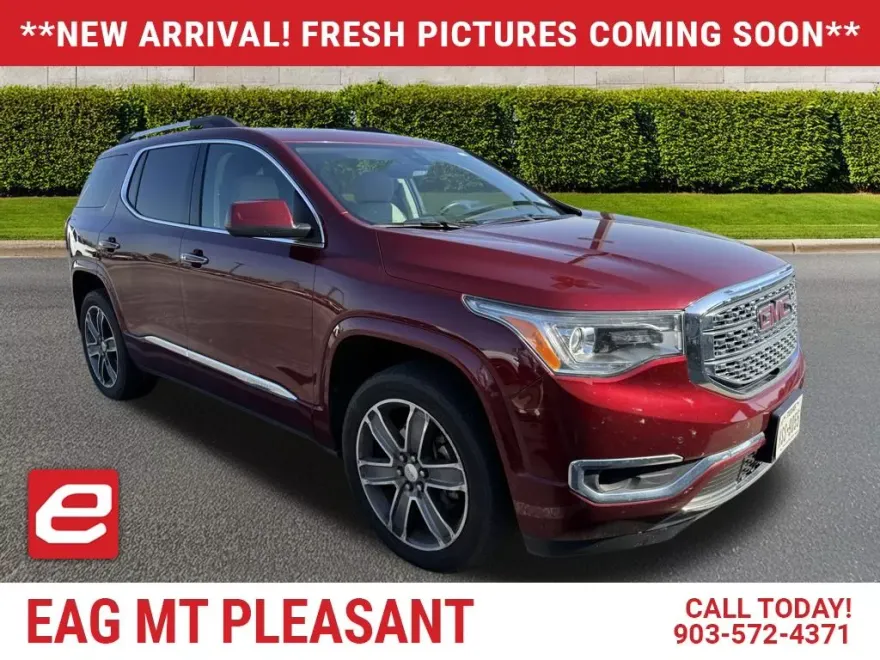 2017 Gmc Acadia Denali photo 1
