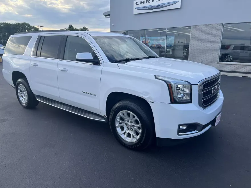 2015 Gmc Yukon XL 1500 SLT photo 1