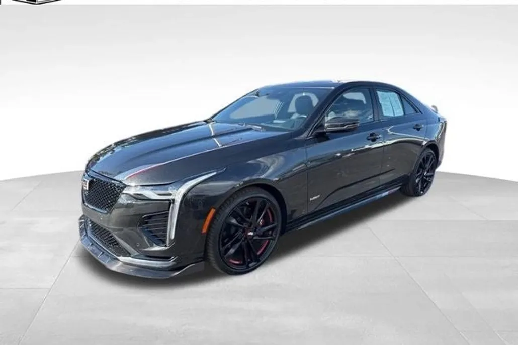 2024 Cadillac CT4 photo 1