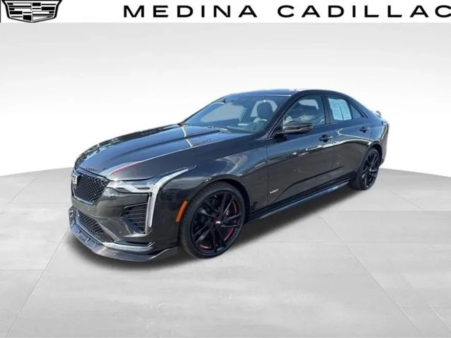 2024 Cadillac CT4 photo 1