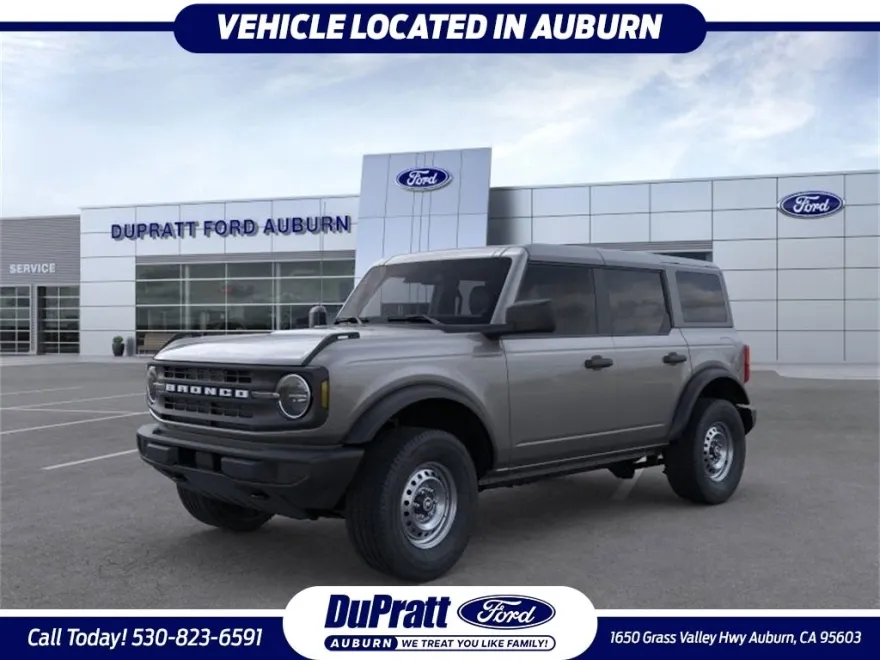 2025 Ford Bronco Base photo 1