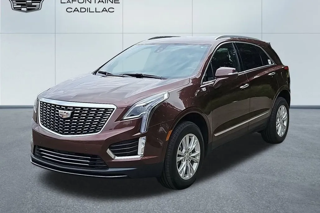 2022 Cadillac XT5 Luxury photo 1