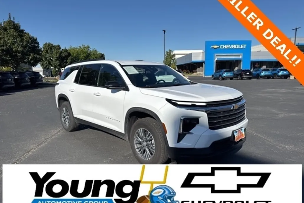 2025 Chevrolet Traverse photo 1