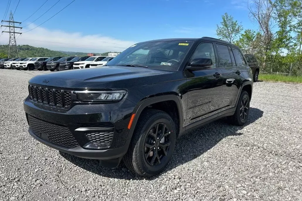 2025 Jeep Grand Cherokee Altitude X photo 1