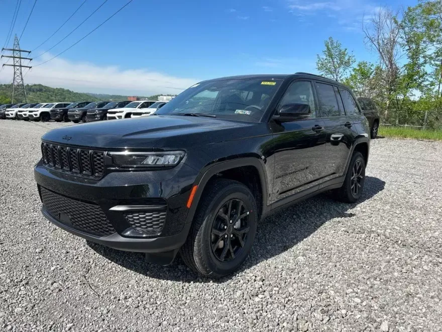 2025 Jeep Grand Cherokee Altitude X photo 1