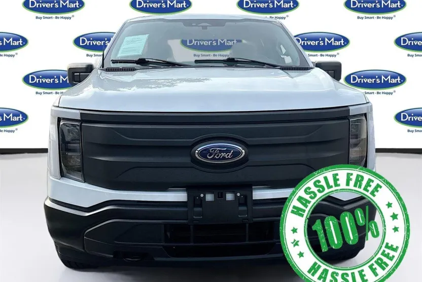 2022 Ford F-150 Lightning photo 1