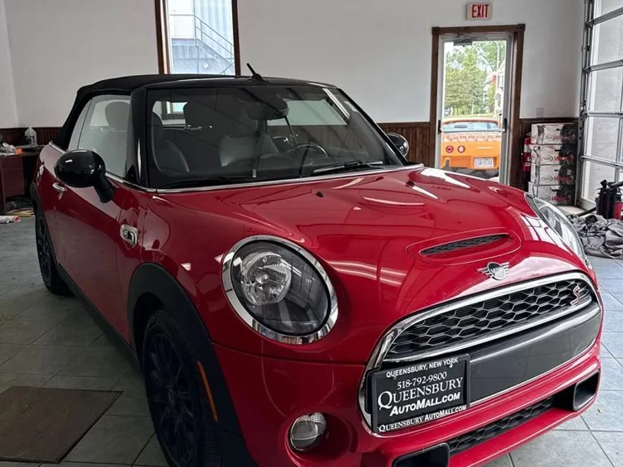 2019 Mini Cooper Convertible S photo 1