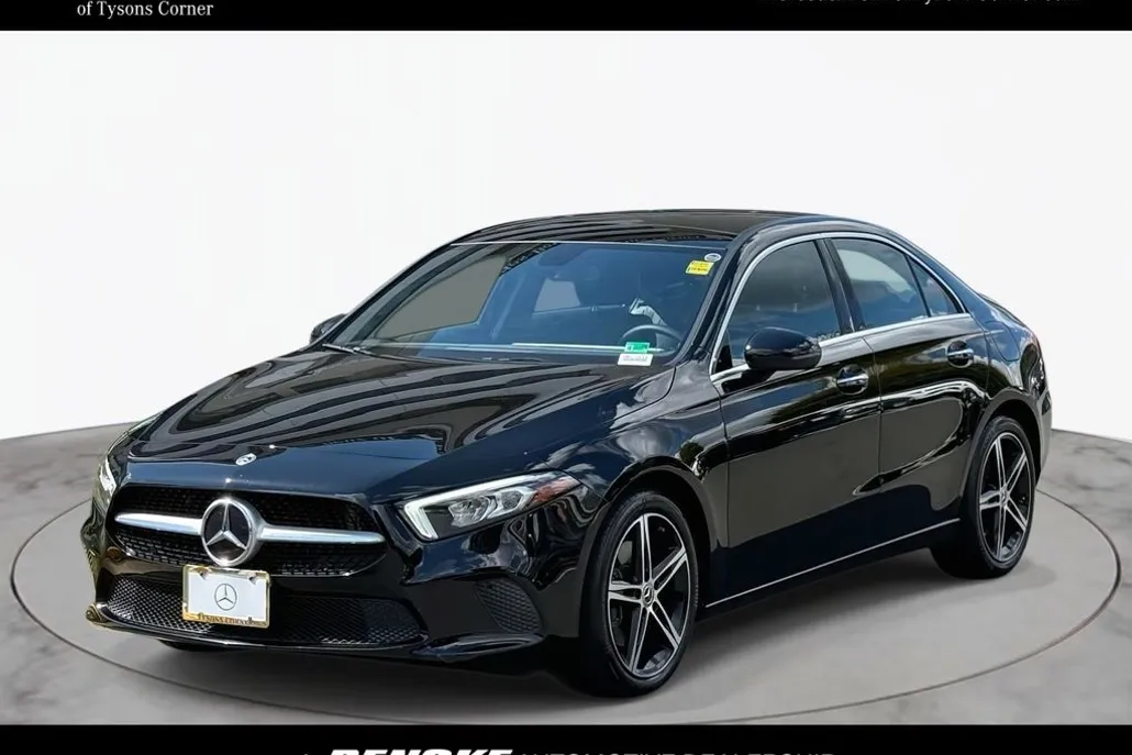 2022 Mercedes Benz A 220 4MATIC photo 1