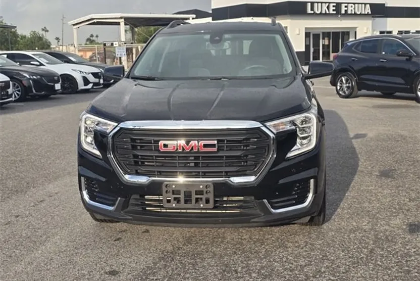 2023 Gmc Terrain SLE photo 1