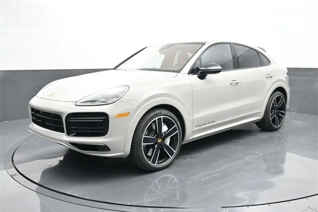 2022 Porsche Cayenne Coupe Turbo photo 1