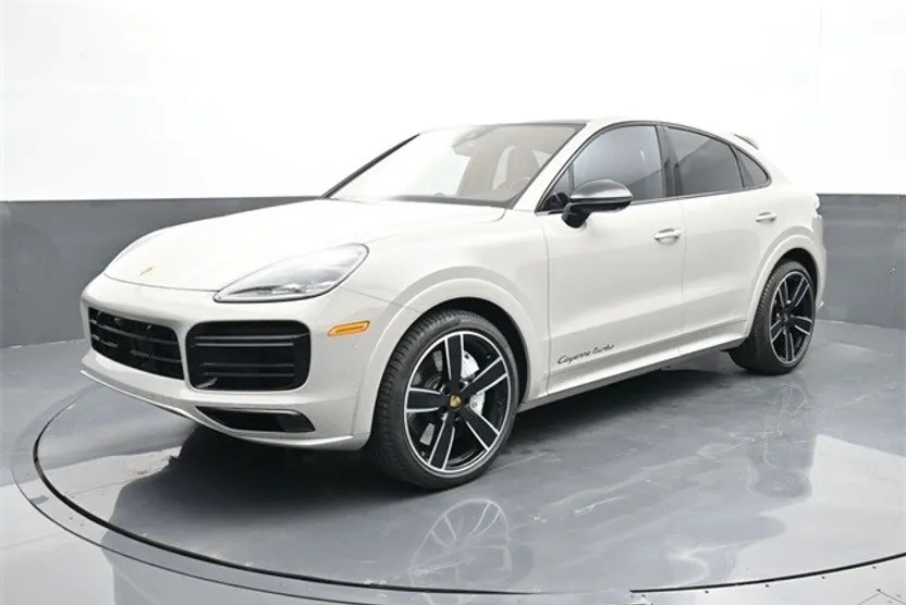 2022 Porsche Cayenne Coupe Turbo photo 1