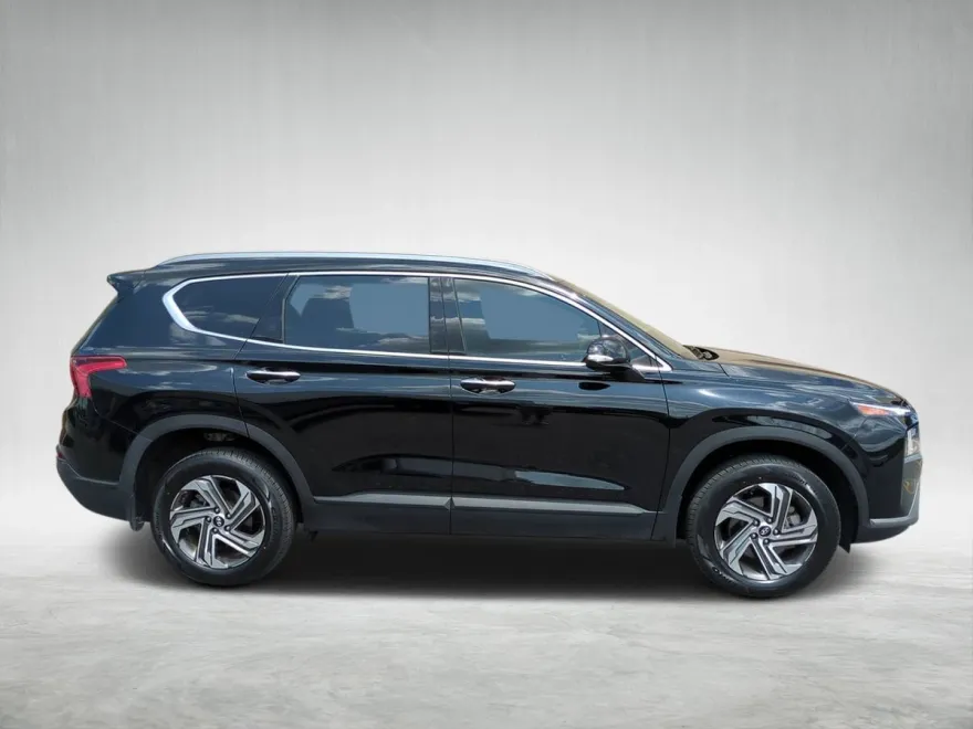 2023 Hyundai Santa Fe SEL photo 1