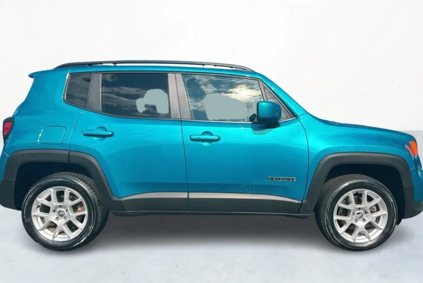 2021 Jeep Renegade Latitude photo 1