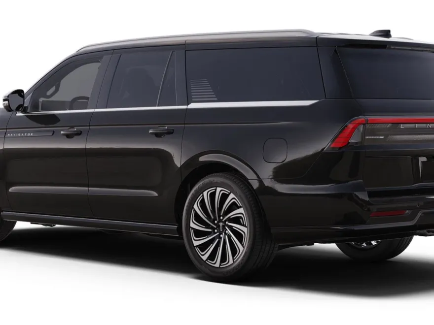 2025 Lincoln Navigator Black Label photo 1