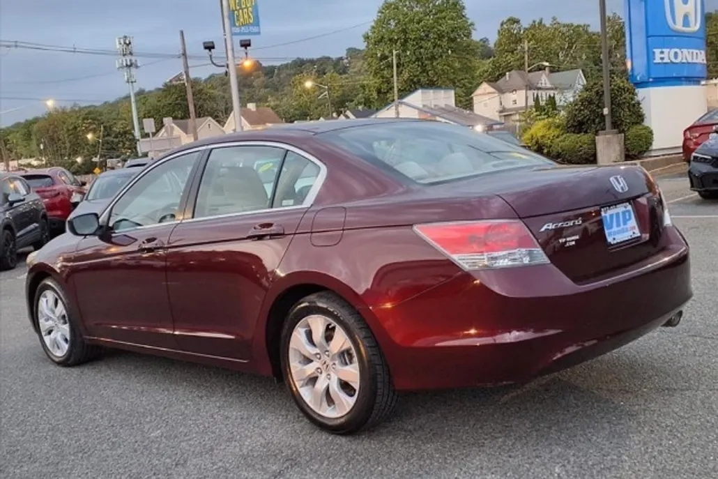 2010 Honda Accord EX photo 1