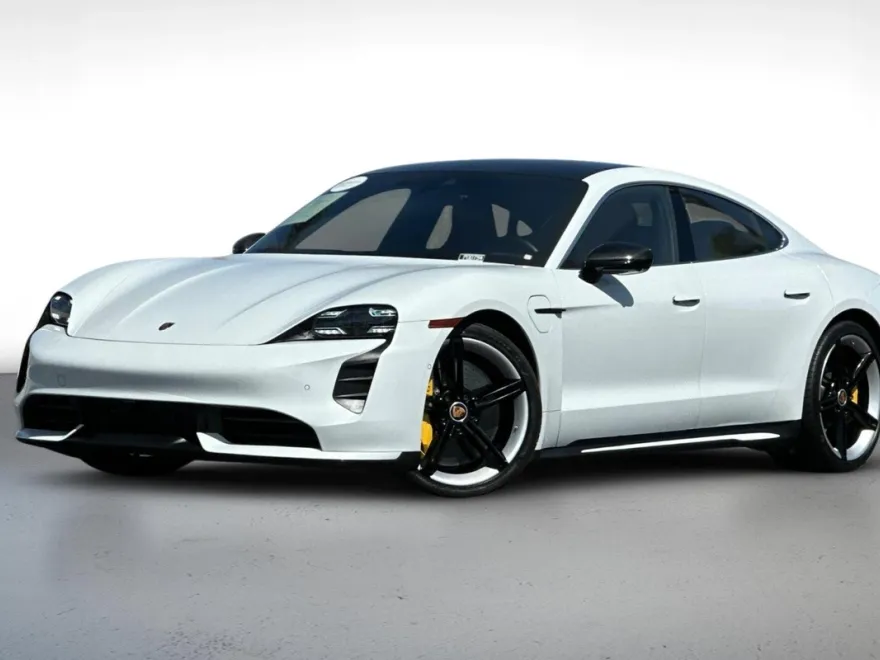 2020 Porsche Taycan Turbo photo 1