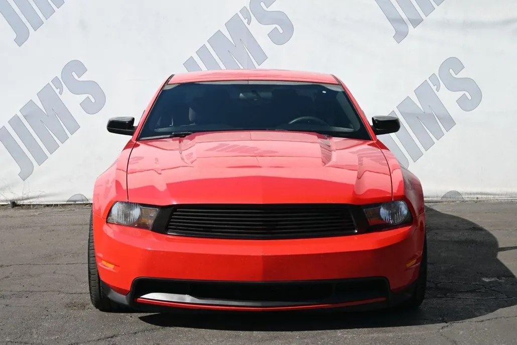2012 Ford Mustang GT photo 1