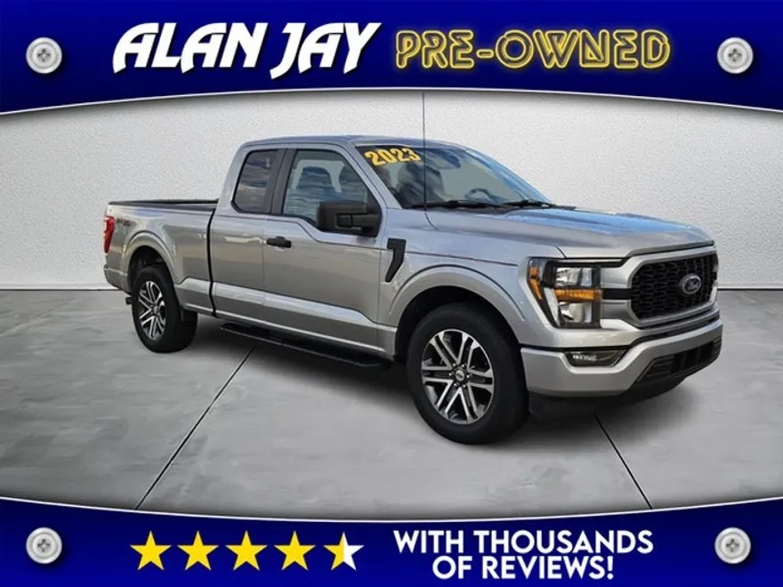 2023 Ford F-150 XL photo 1