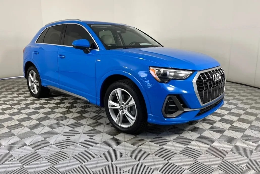 2022 Audi Q3 Premium S line photo 1