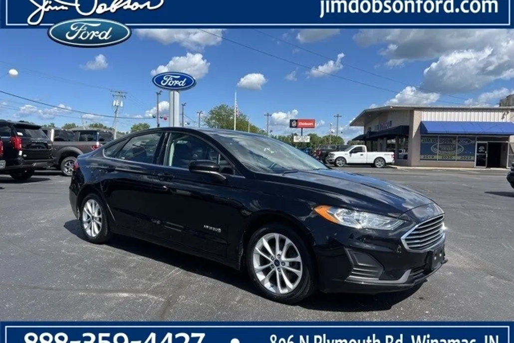 2019 Ford Fusion Hybrid SE photo 1