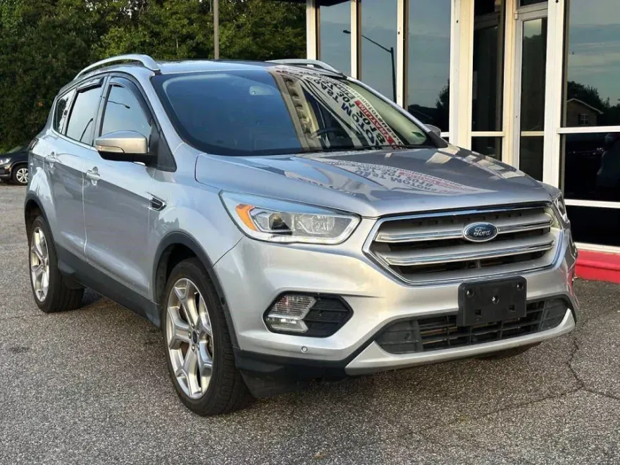 2018 Ford Escape Titanium photo 1
