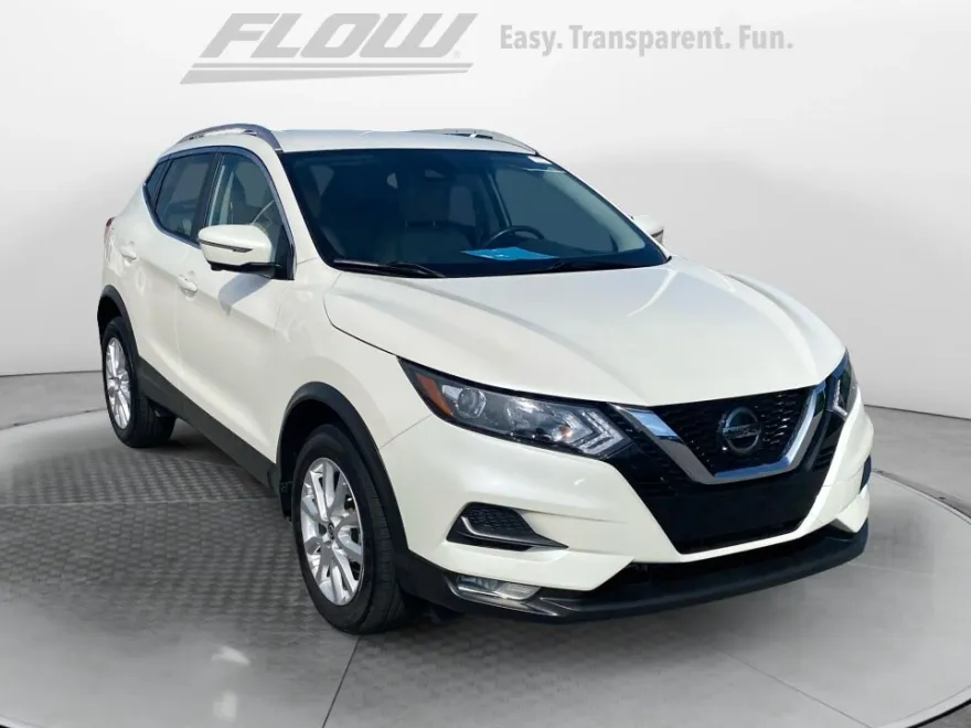 2022 Nissan Rogue Sport SV photo 1