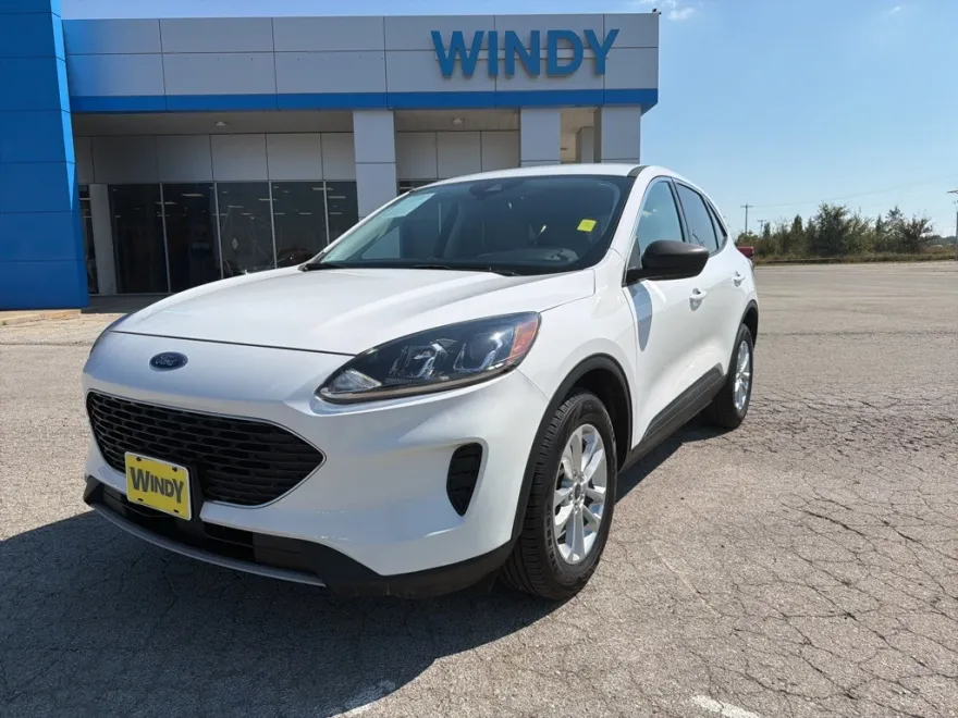 2022 Ford Escape SE photo 1