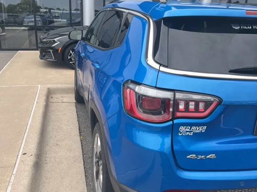 2019 Jeep Compass Limited photo 1