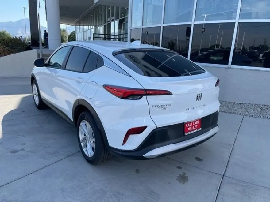 2025 Buick Envista Preferred photo 1