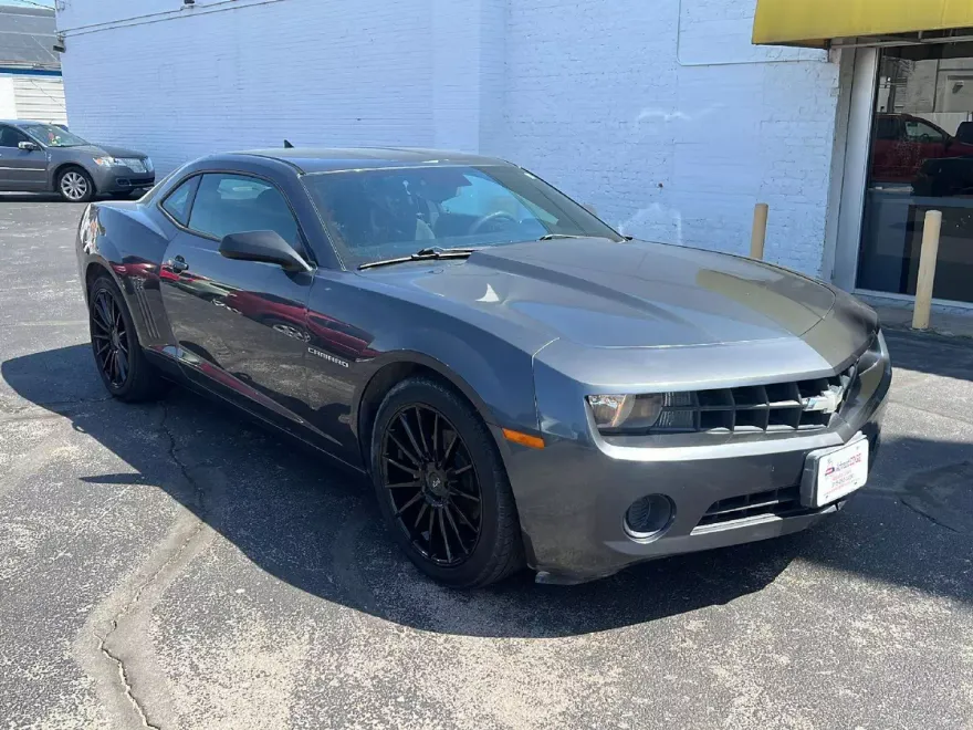 2010 Chevrolet Camaro LS photo 1