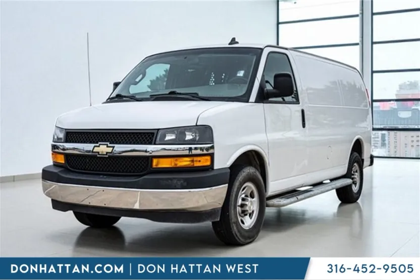 2023 Chevrolet Express 2500 Work Cargo Van photo 1