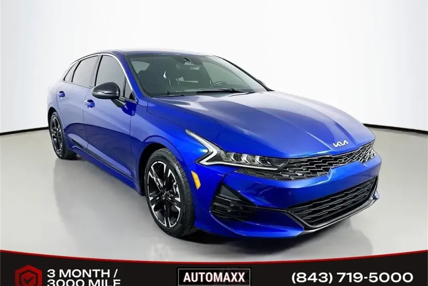 2022 Kia K5 GT-Line photo 1
