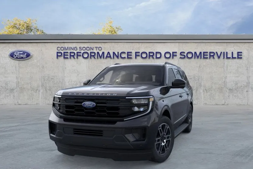 2025 Ford Expedition photo 1