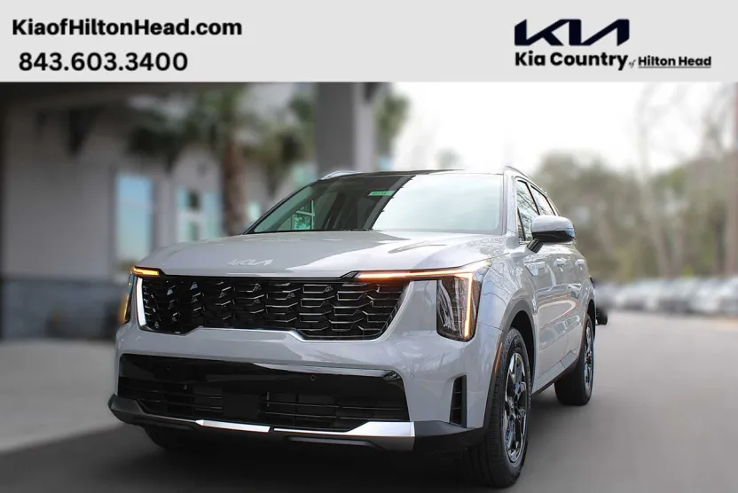 2025 Kia Sorento S photo 1