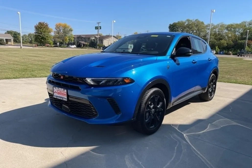 2024 Dodge Hornet R/T photo 1