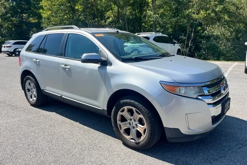2012 Ford Edge SEL photo 1