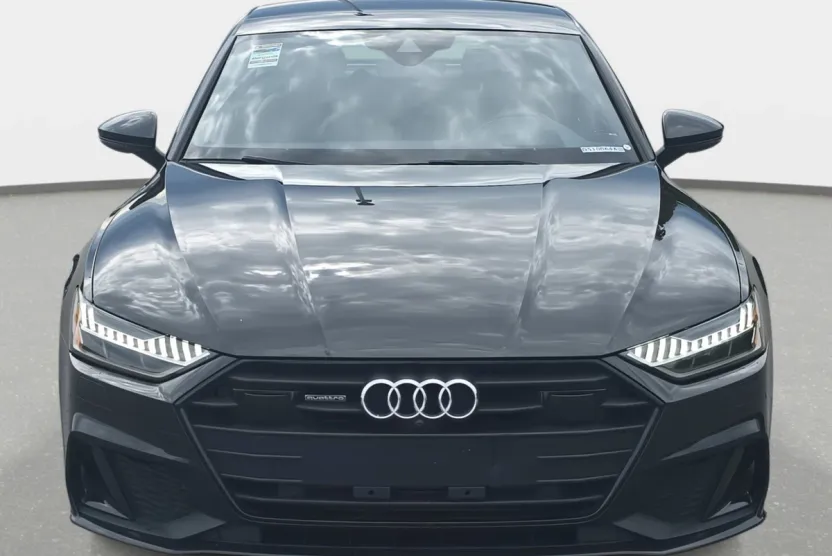 2021 Audi A7 Prestige photo 1