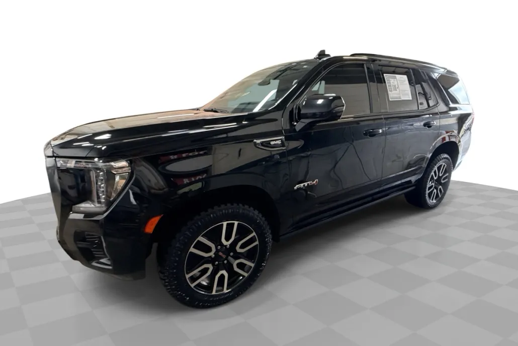 2022 Gmc Yukon AT4 photo 1