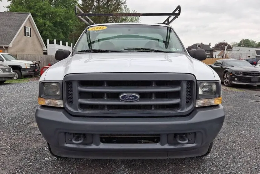 2003 Ford F-250 XLT photo 1