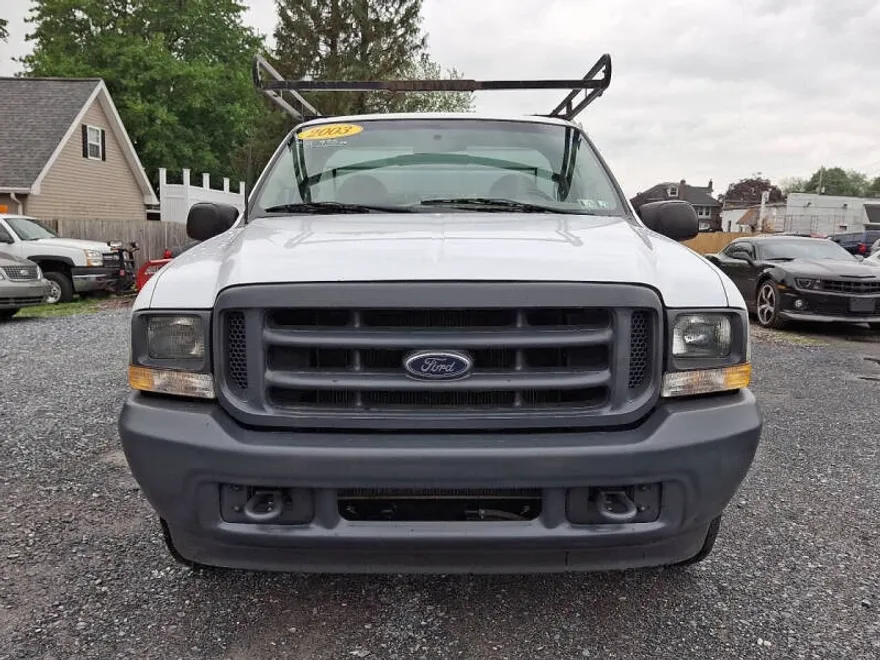 2003 Ford F-250 XLT photo 1